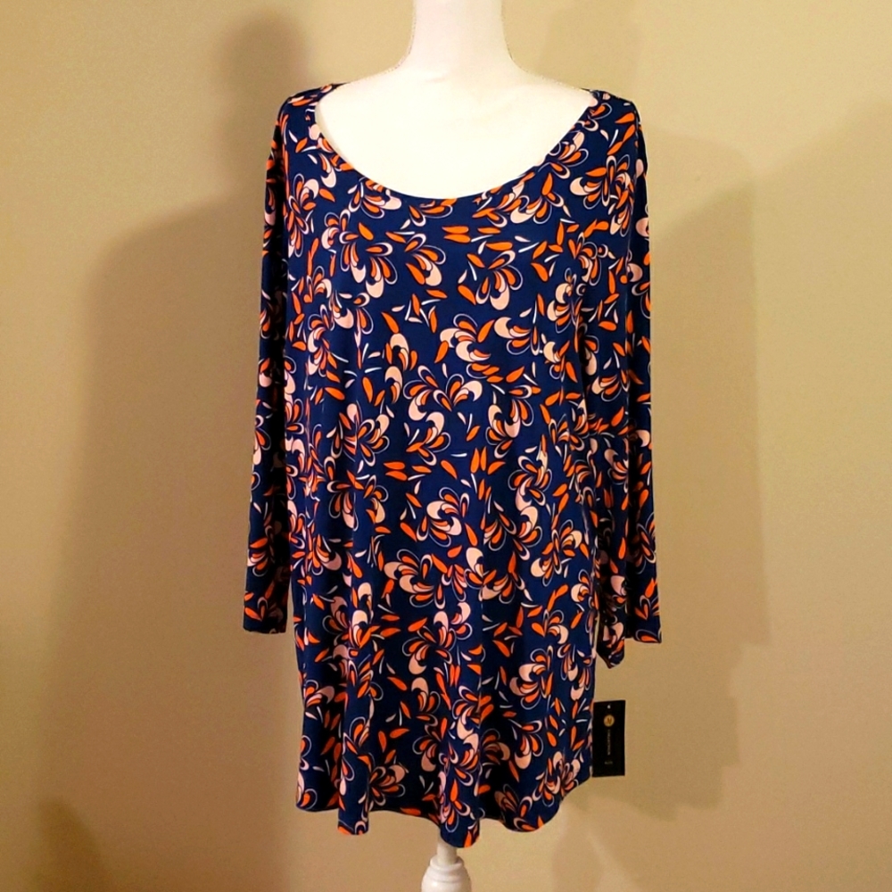 Navy graphic plus size blouse / top - 3X